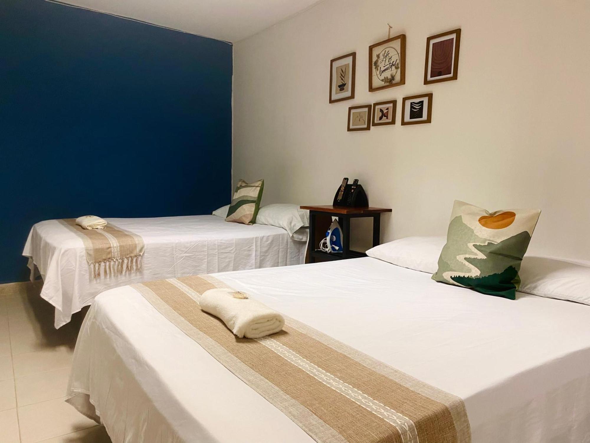 Hospedaje Aldana - Habitacion L E R D O En Zona Centro Tuxpan  外观 照片